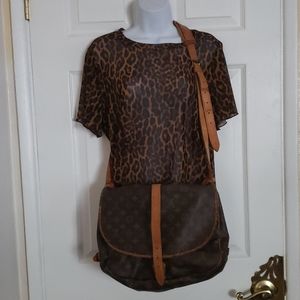 Authentic Louis Vuitton Samur 30